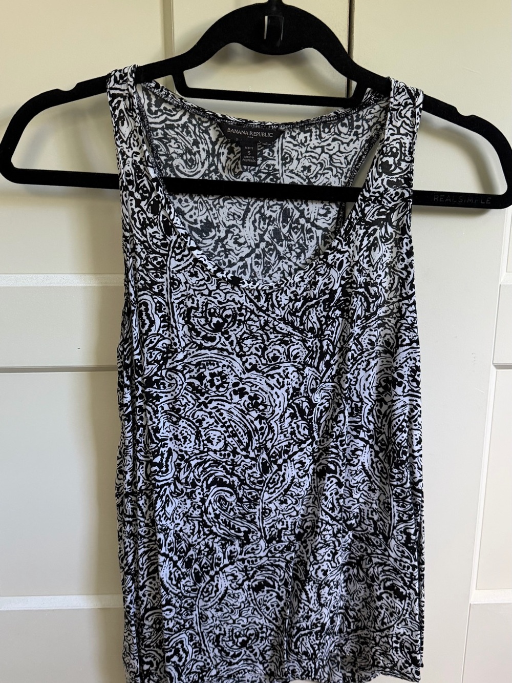 Banana Republic Black & White Paisley-Print Scoop Tank